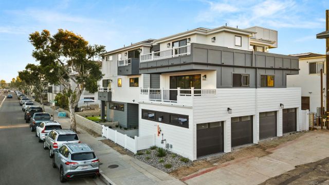 718 Nantasket Ct, San Diego, CA 92109