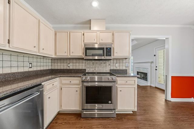 642 Lee Road 0554, Phenix City, AL 36867