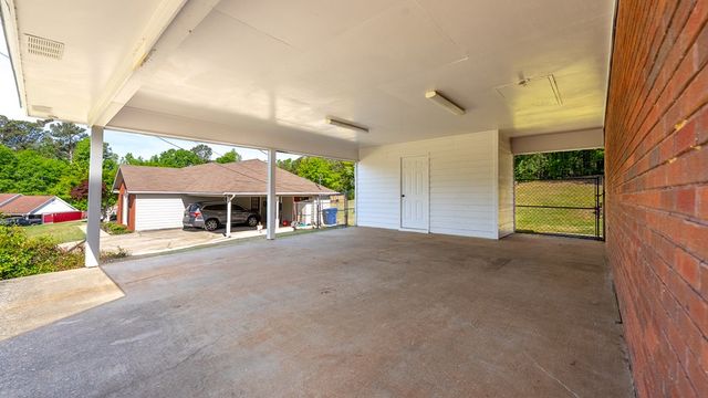 642 Lee Road 0554, Phenix City, AL 36867