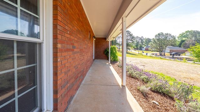 642 Lee Road 0554, Phenix City, AL 36867
