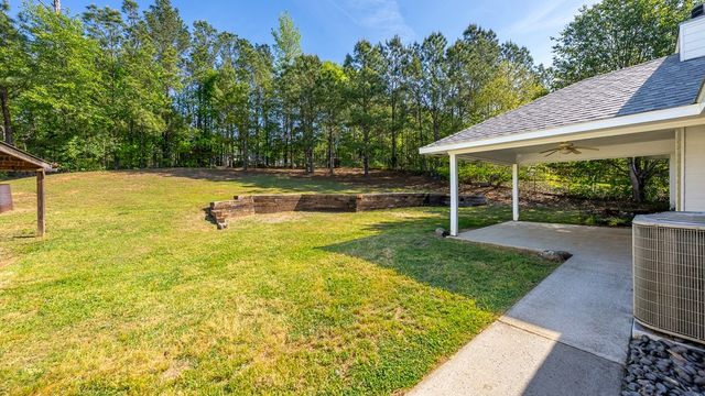 642 Lee Road 0554, Phenix City, AL 36867