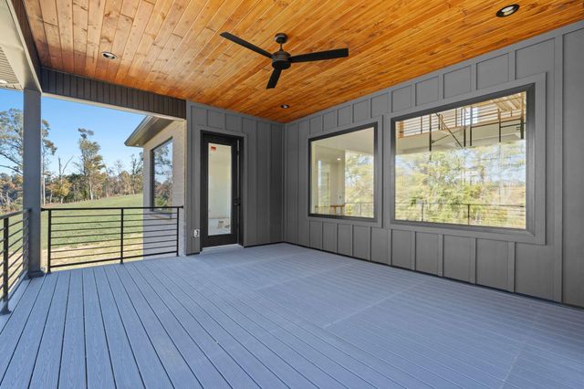 849 Lakemere Drive, Somerset, KY 42503