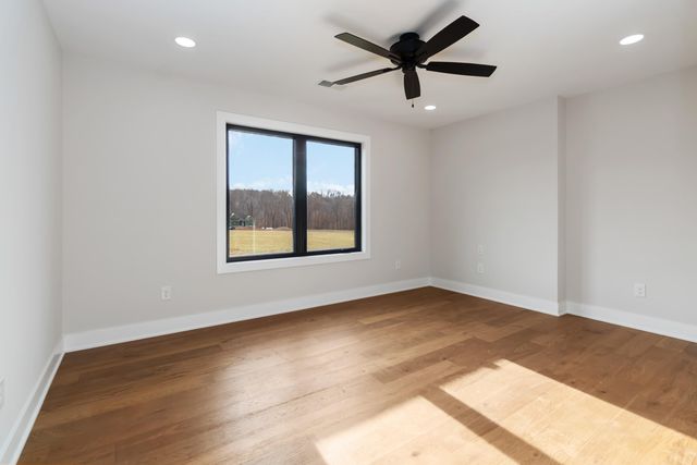 849 Lakemere Drive, Somerset, KY 42503