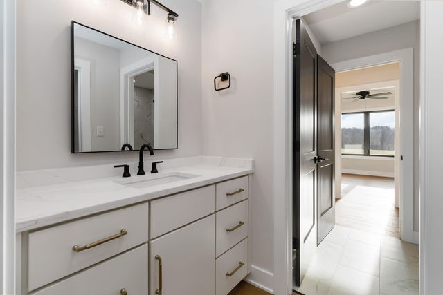 849 Lakemere Drive, Somerset, KY 42503