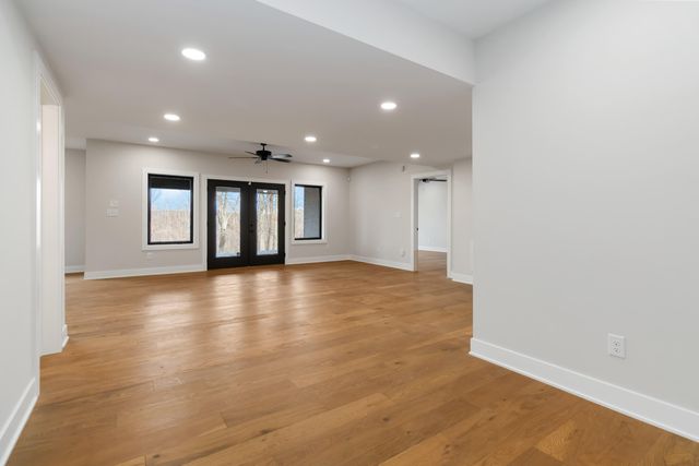 849 Lakemere Drive, Somerset, KY 42503