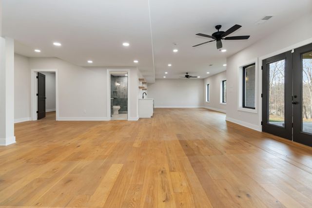 849 Lakemere Drive, Somerset, KY 42503