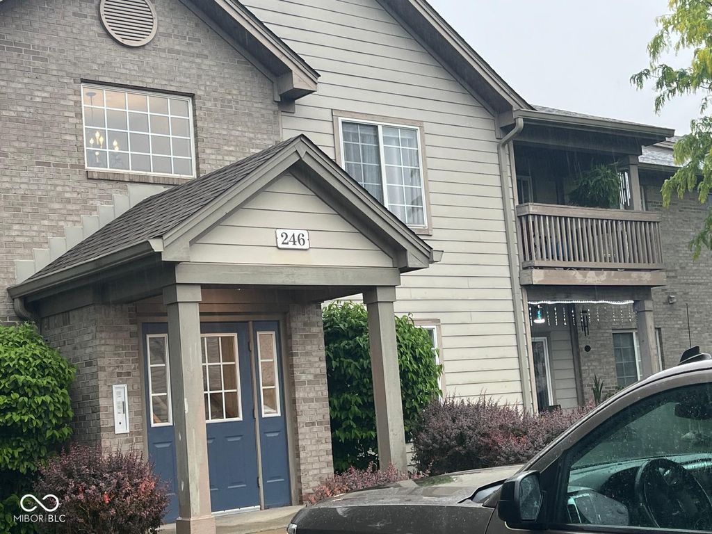 246 Legends Creek Way 208, Indianapolis, IN 46229