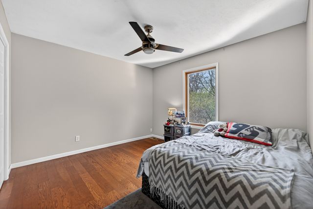 206 Griffin Place, Poplar Grove, IL 61065