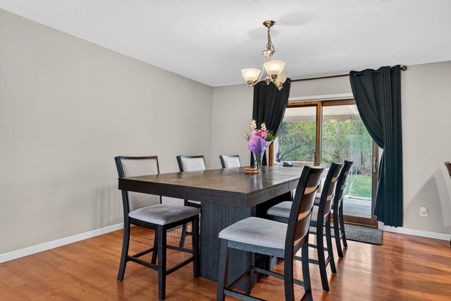 206 Griffin Place, Poplar Grove, IL 61065