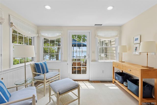 1497 Peconic Bay Boulevard, Laurel, NY 11948