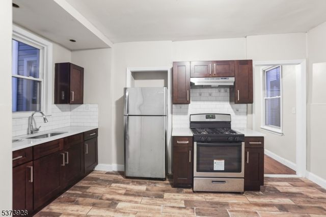 79 Irving St, Newark City, NJ 07104