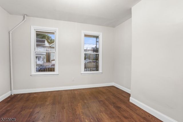 79 Irving St, Newark City, NJ 07104