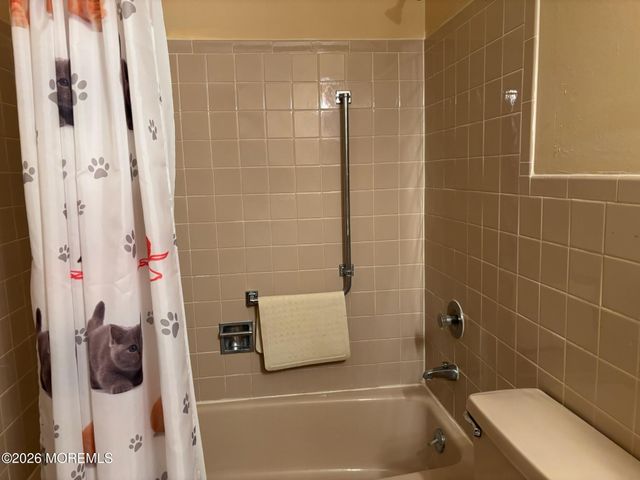 21 Snowberry Lane A, Whiting, NJ 08759