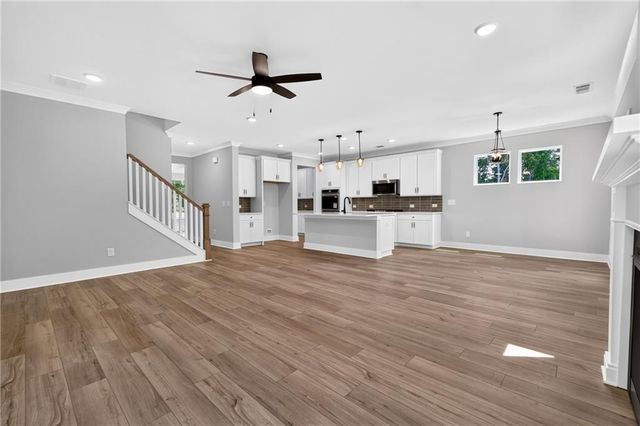 4543 Mary Ruth Way, Loganville, GA 30052