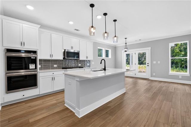 4543 Mary Ruth Way, Loganville, GA 30052