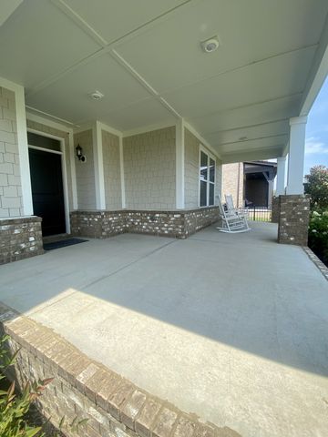 1601 Drakes Creek Rd, Hendersonville, TN 37075