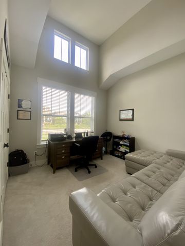 1601 Drakes Creek Rd, Hendersonville, TN 37075