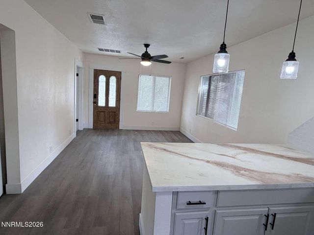 1016 Prater Way, Sparks, NV 89431