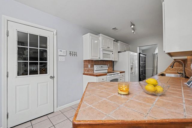1741 Hidden Creek Drive, Sherwood, AR 72120