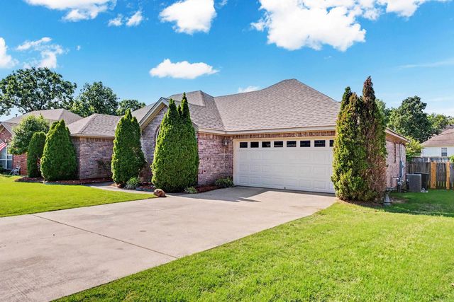1741 Hidden Creek Drive, Sherwood, AR 72120