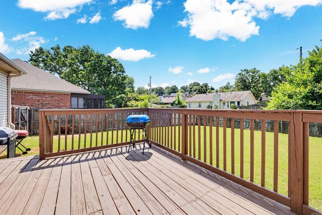 1741 Hidden Creek Drive, Sherwood, AR 72120