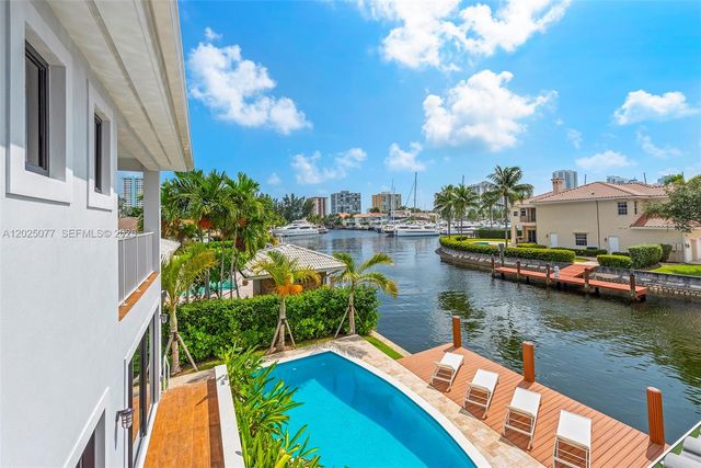 850 Washington St, Hollywood, FL 33019