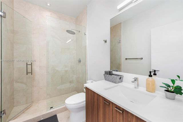 850 Washington St, Hollywood, FL 33019
