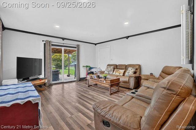 4188 Carmanwood Drive, Flint, MI 48507