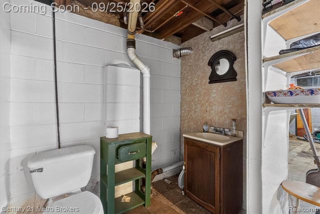 4188 Carmanwood Drive, Flint, MI 48507