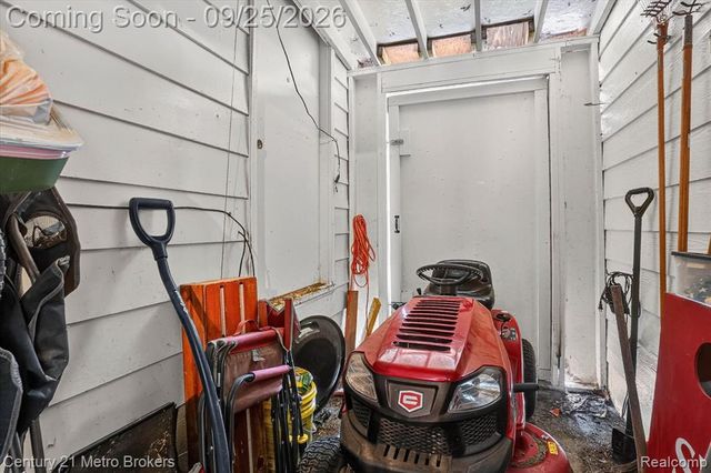 4188 Carmanwood Drive, Flint, MI 48507