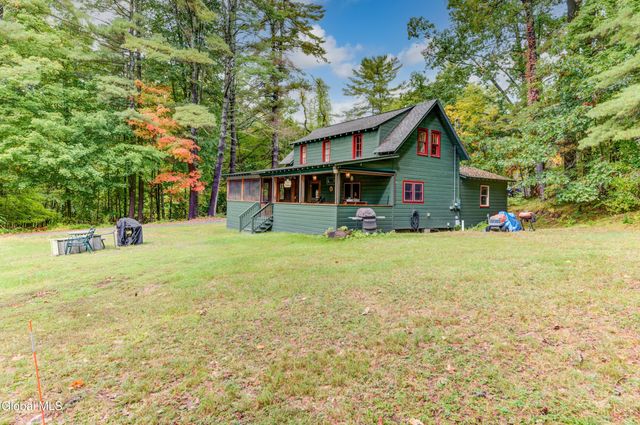 39 Cedar Lane, Lake George, NY 12845