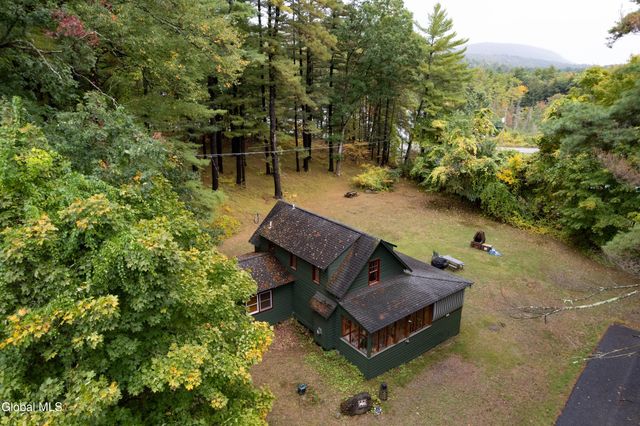 39 Cedar Lane, Lake George, NY 12845