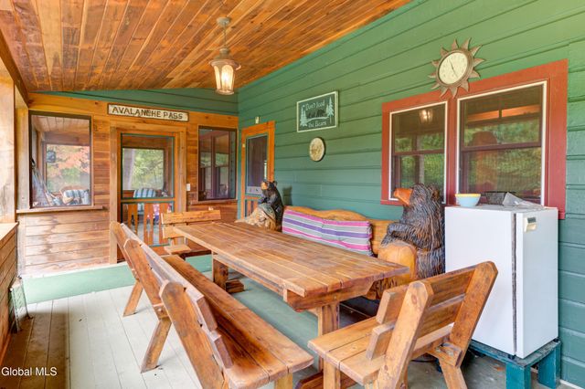 39 Cedar Lane, Lake George, NY 12845