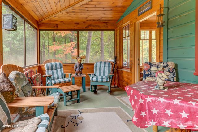 39 Cedar Lane, Lake George, NY 12845