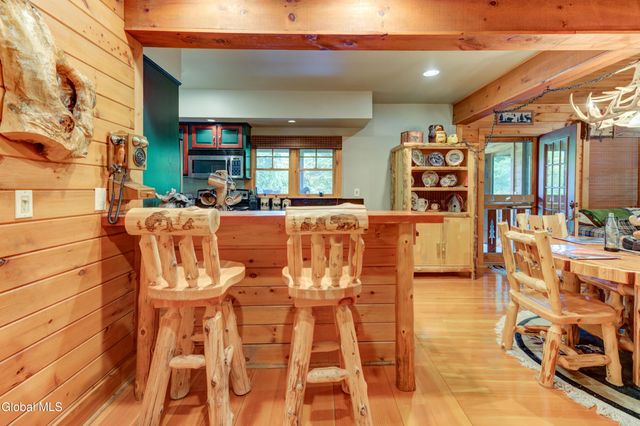 39 Cedar Lane, Lake George, NY 12845