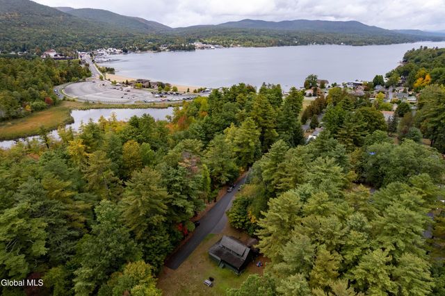 39 Cedar Lane, Lake George, NY 12845