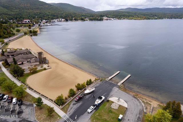 39 Cedar Lane, Lake George, NY 12845