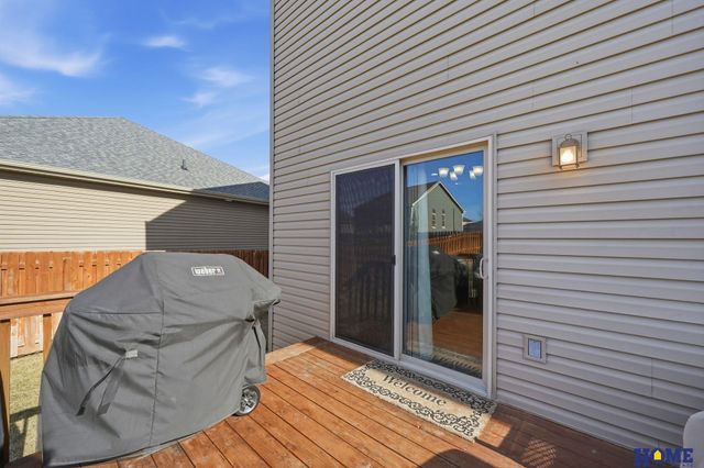 8933 S 30th Street, Lincoln, NE 68516