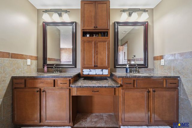 8933 S 30th Street, Lincoln, NE 68516