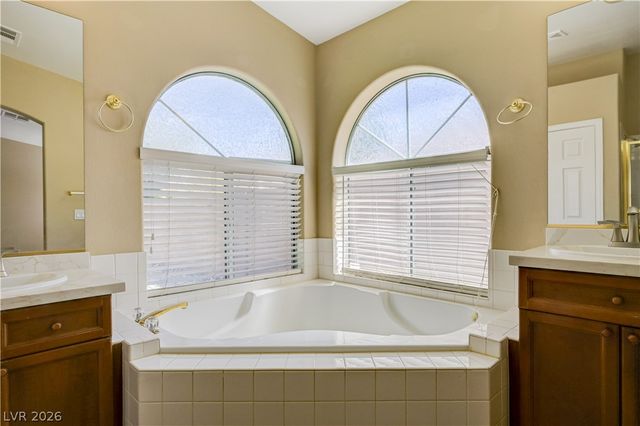 11256 PLAYA CARIBE Avenue NA, Las Vegas, NV 89138