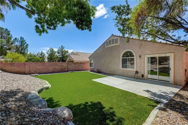 11256 PLAYA CARIBE Avenue NA, Las Vegas, NV 89138