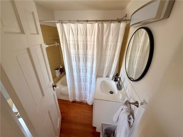 61 Bliss Road, Newport, RI 02840