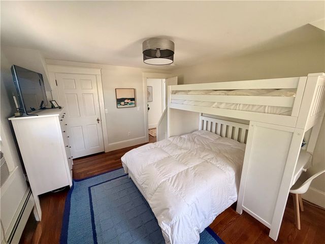 61 Bliss Road, Newport, RI 02840