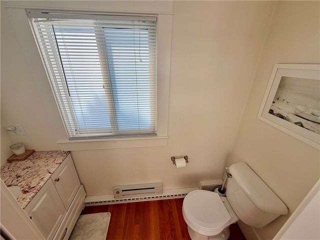 61 Bliss Road, Newport, RI 02840