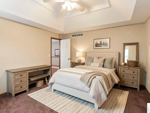 26690 Oakwood Lane, Clinton, MO 64735