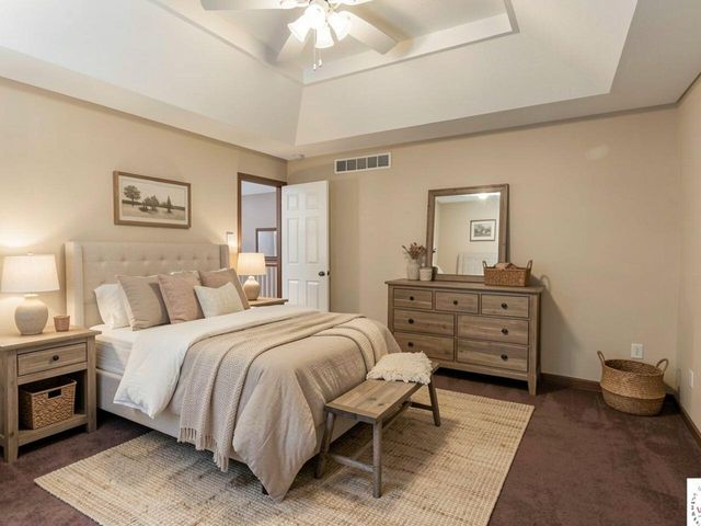 26690 Oakwood Lane, Clinton, MO 64735