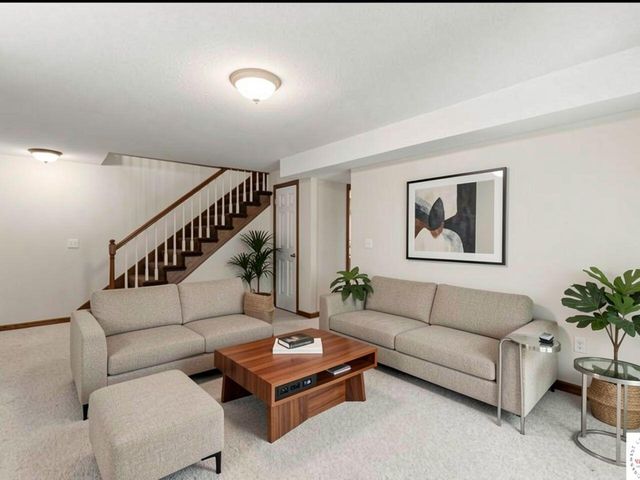 26690 Oakwood Lane, Clinton, MO 64735