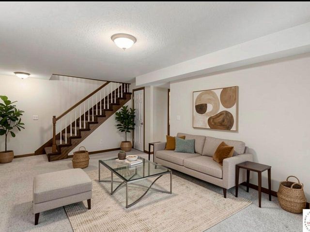 26690 Oakwood Lane, Clinton, MO 64735