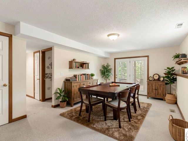 26690 Oakwood Lane, Clinton, MO 64735