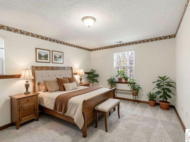 26690 Oakwood Lane, Clinton, MO 64735